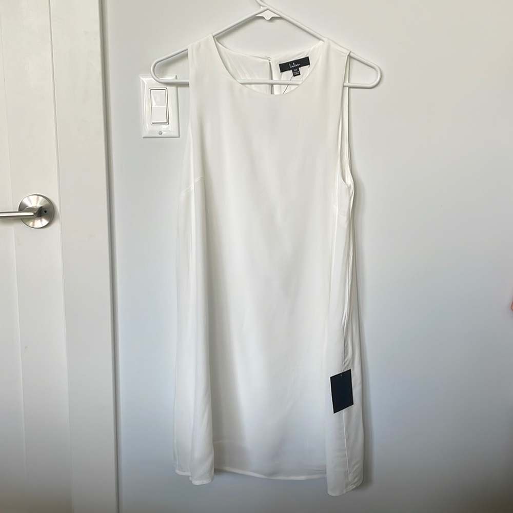 Brand new Lulu’s white shift dress - XS